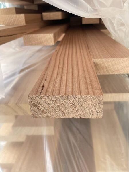 90x42mm Tasmanian Oak DAR Standard & Better Grade Hardwood